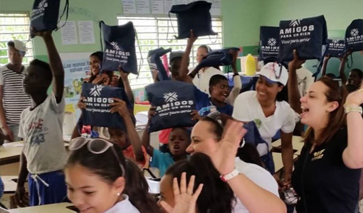 Recolección y Entrega de Útiles Escolares